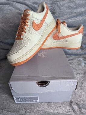 New in Box 👟 Women’s Nike Air Force 1 Low ‘07 Coconut Milk/Copper Moon - Size 10